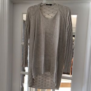 Oatmeal color knit sweater high low style